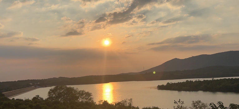 北京京盛鸿发商贸中心轮播图3