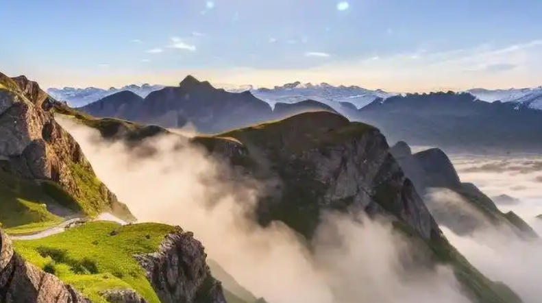 北京京盛鸿发商贸中心轮播图4